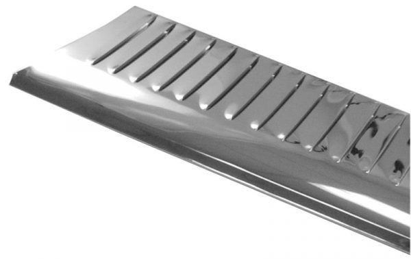 EMPI  6820 : STAINLESS STEEL LOUVERED RUNNING BOARDS / PAIR