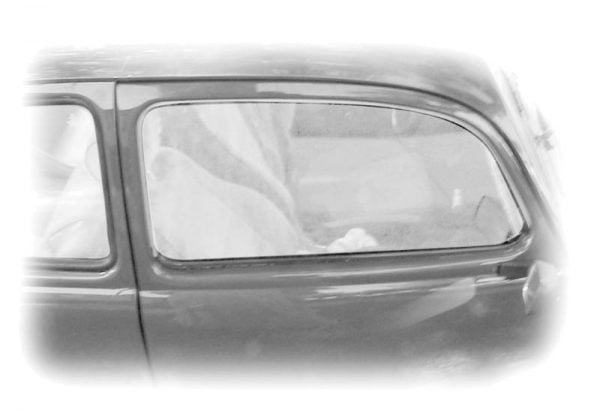 EMPI 9760 : 1 PIECE WINDOW KIT / CLEAR / TYPE 1 1958-64
