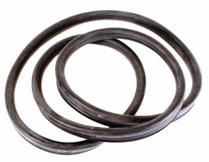 EMPI  98-4531-B : FRONT WINDOW SEAL WITH GROOVE 65-77/EA