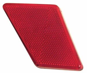 EMPI  98-9507 : TAIL LIGHT SIDE REFLECTOR/TYPE 1 70-72/RIGHT