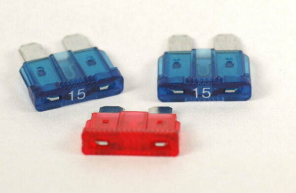 K-FOUR SWITCHES Part Number:  19-170-25 :  ATC / ATO FUSE/ 25 AMP/ QTY 5